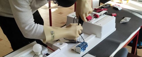 photo-1-session-formation-elec-basse-tension-par-purity-formation